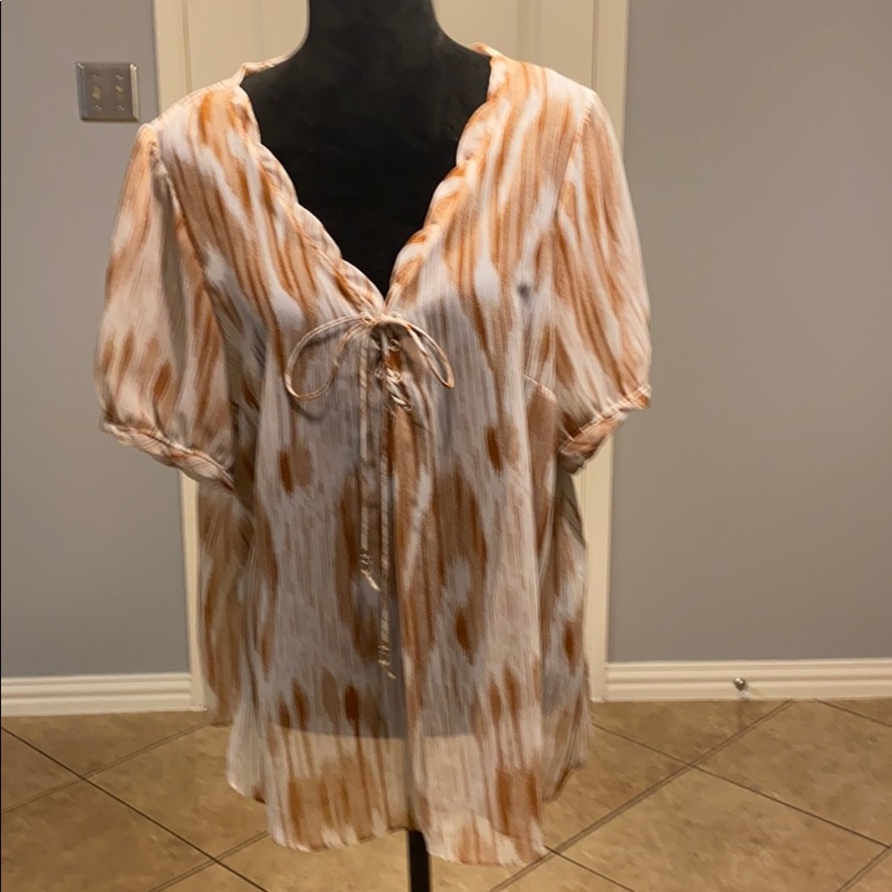 ECI Blouse